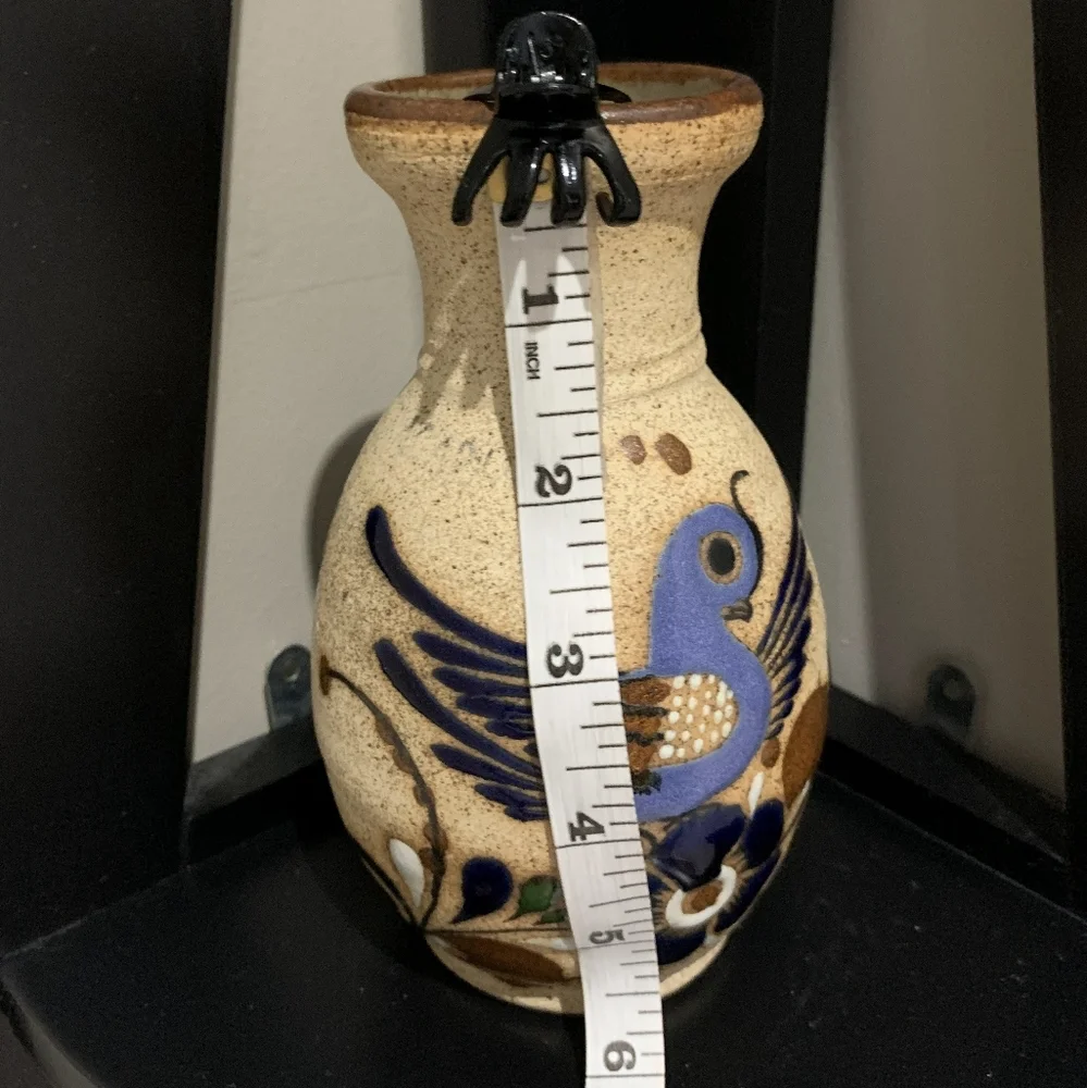 Vintage Signed Hand Painted Mexican Pottery - Picture 5 of 9